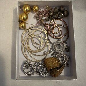 Lot of Statement Earrings & Ring Gold Silver Rhinestone Fashion Jewelry